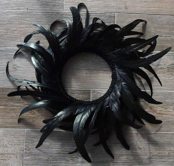 Detail Black Feather Halloween Wreath Nomer 14