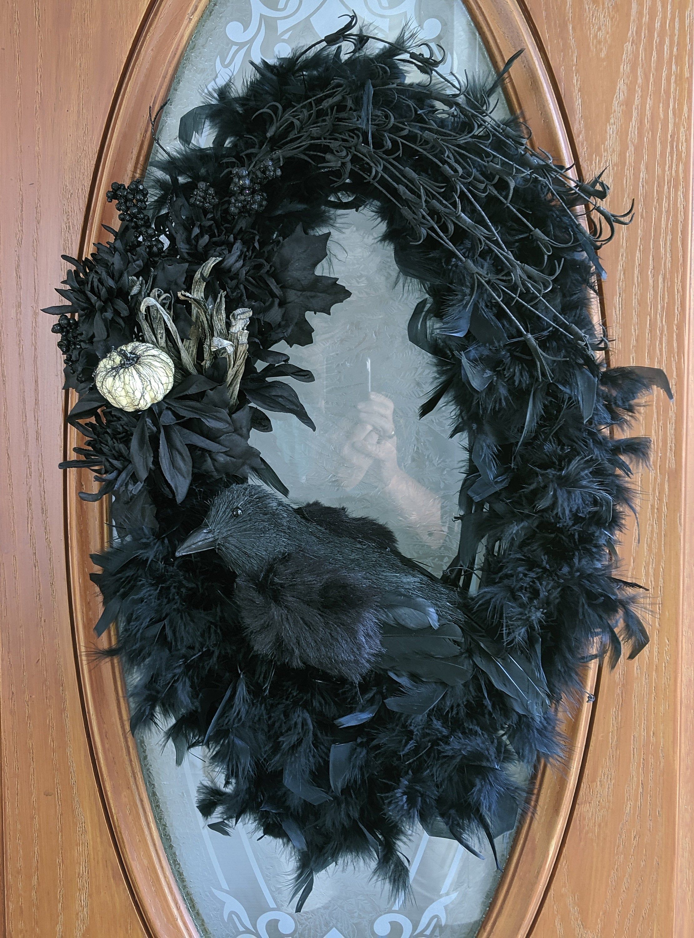 Detail Black Feather Halloween Wreath Nomer 5