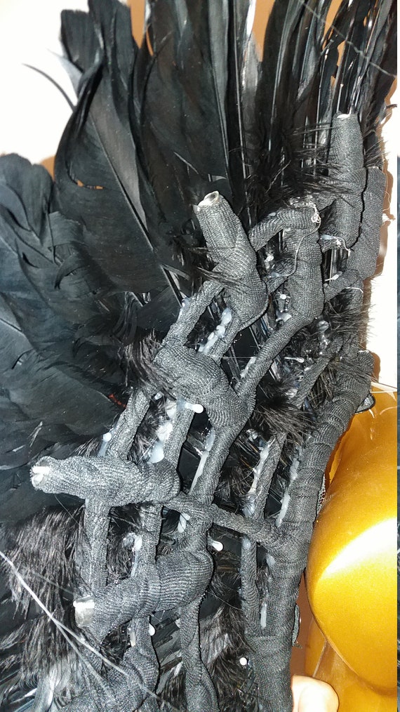 Detail Black Feather Wings Backpack Nomer 16