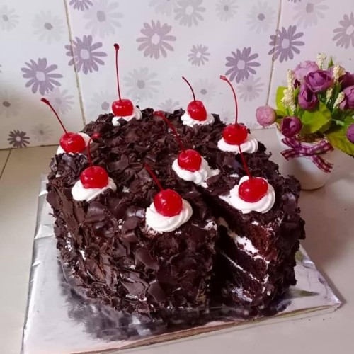 Black Forest Full Coklat - KibrisPDR