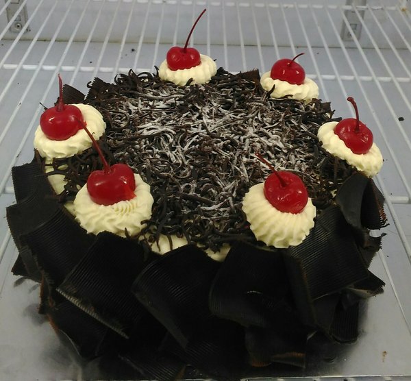 Detail Black Forest Full Coklat Nomer 22