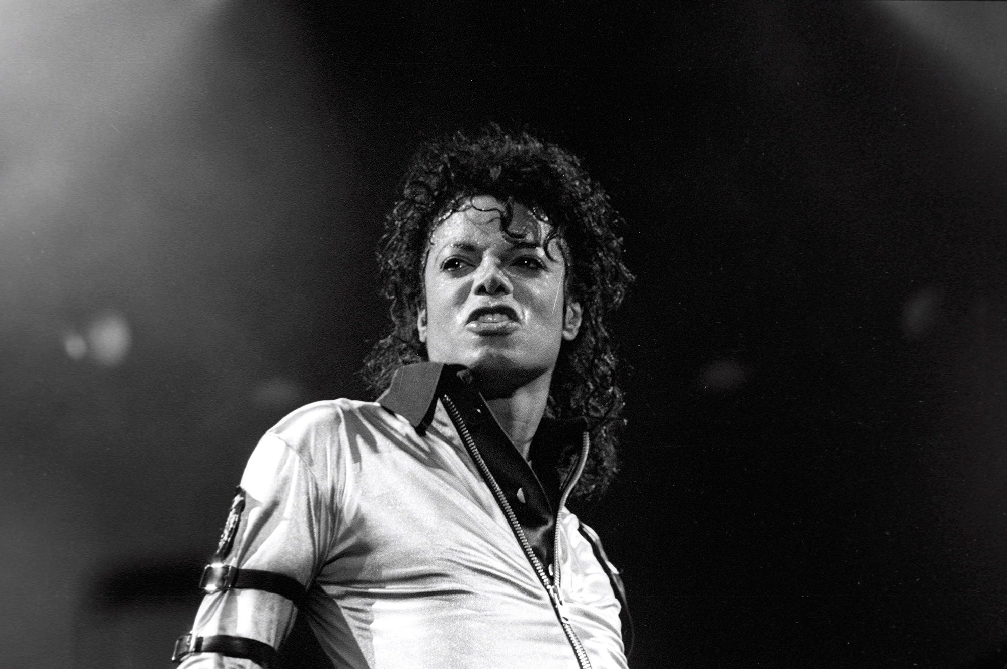 Detail Black Michael Jackson Pic Nomer 26