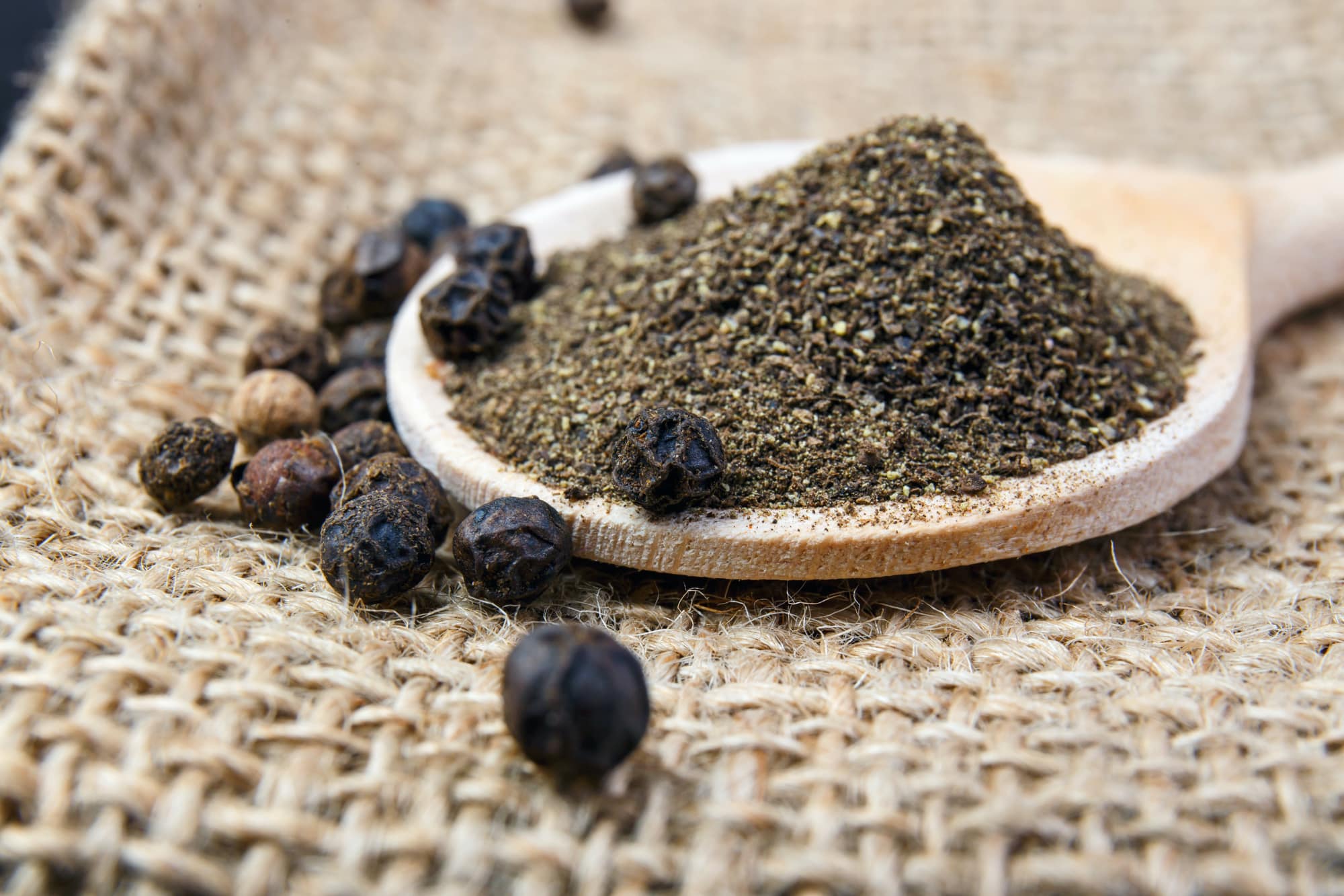 Detail Black Pepper Image Nomer 28