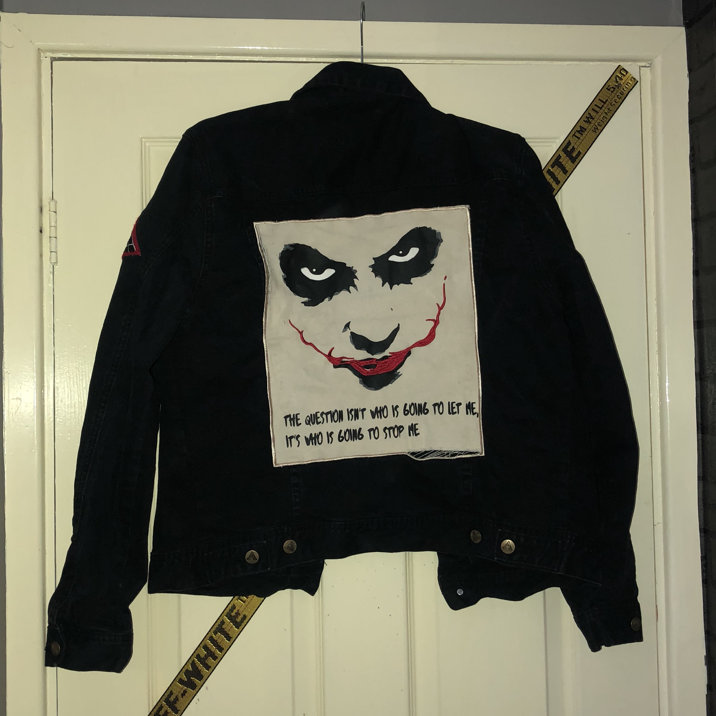 Black Pyramid Joker Jacket - KibrisPDR