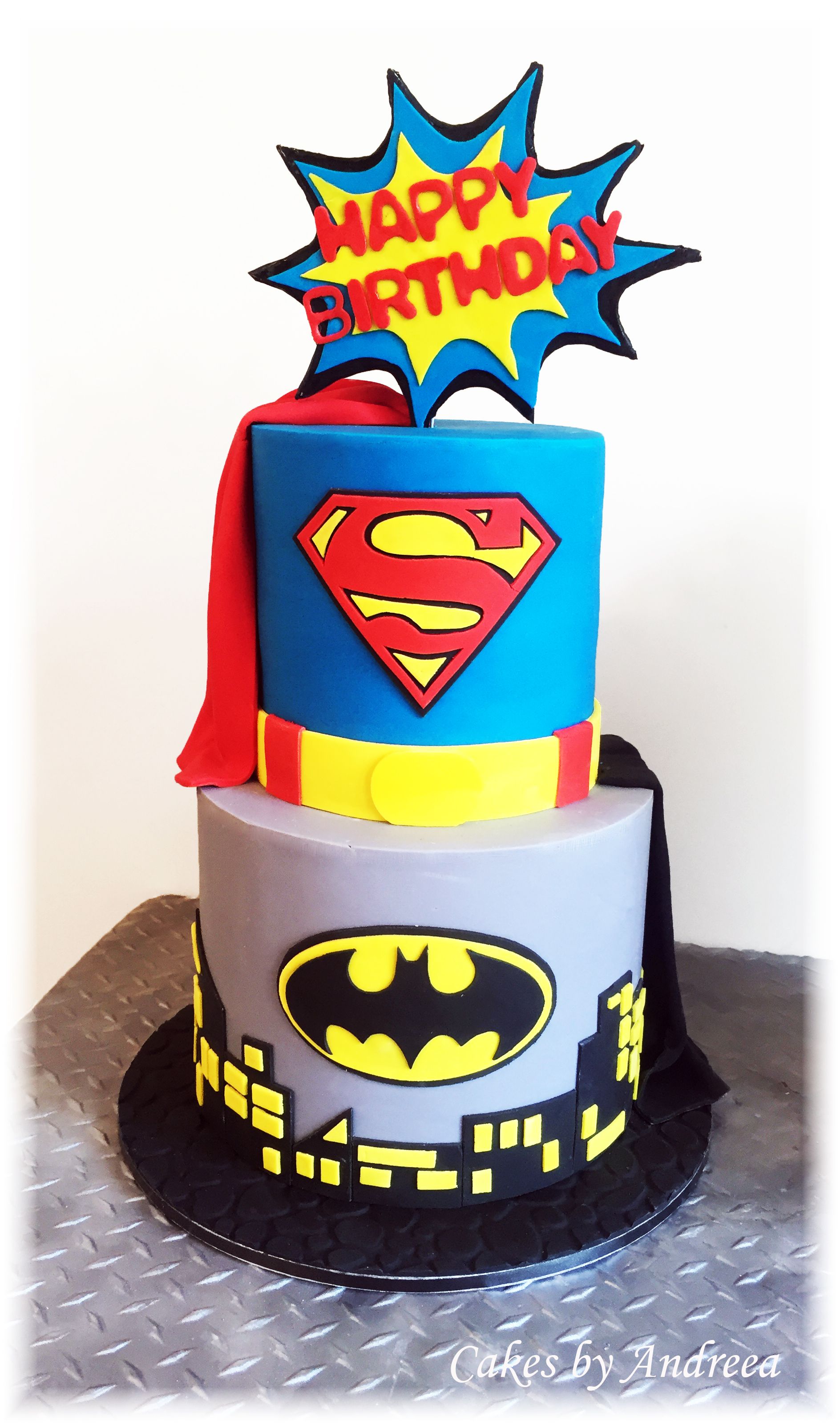 Superman Kuchen - KibrisPDR