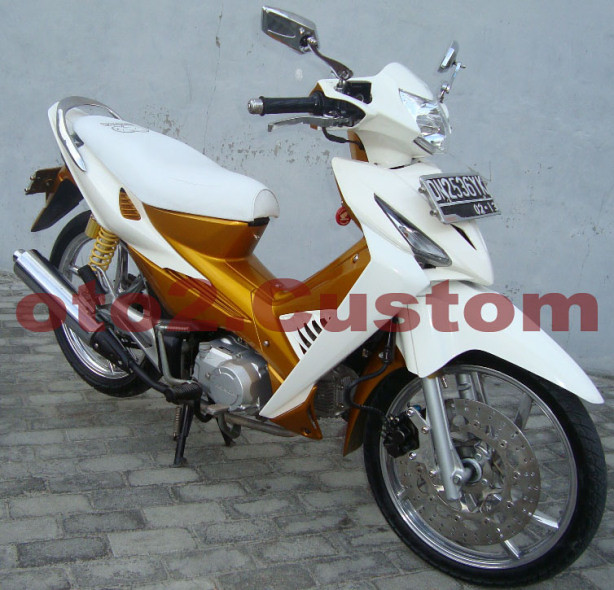 Detail Foto Motor Revo Modifikasi Nomer 49