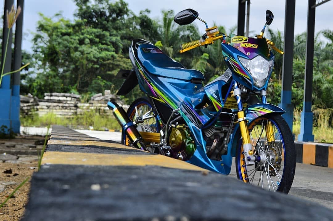 Detail Foto Motor Satria Modifikasi Nomer 24