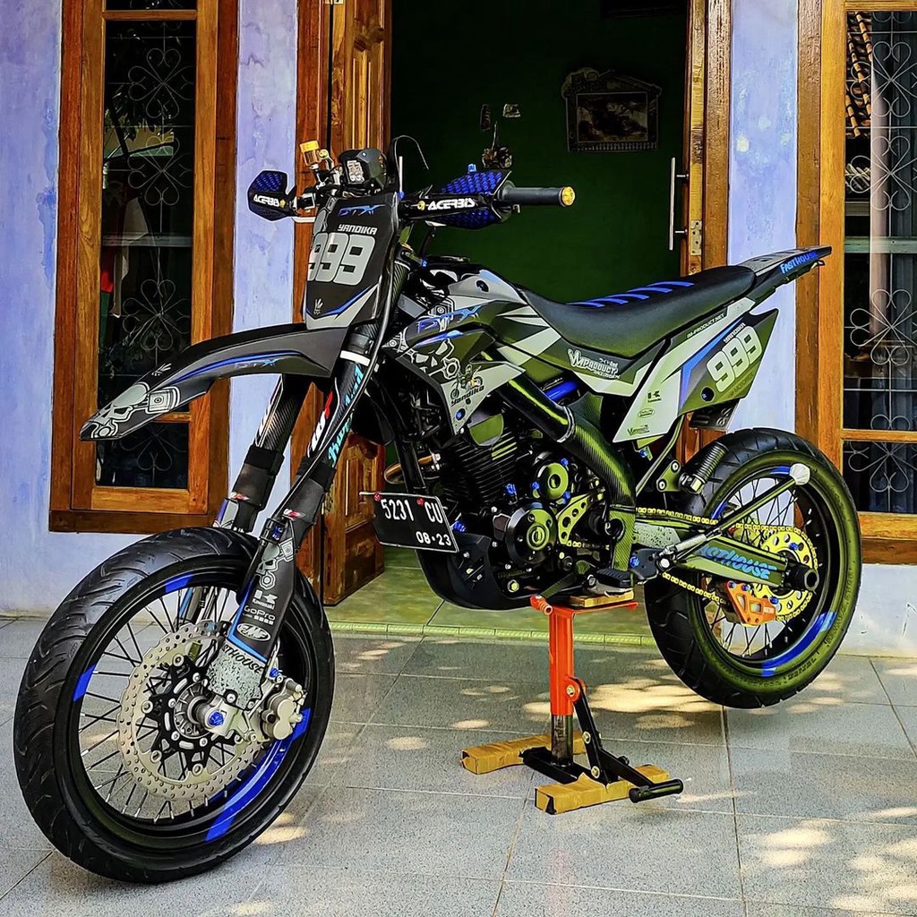 Detail Foto Motor Supermoto Nomer 9