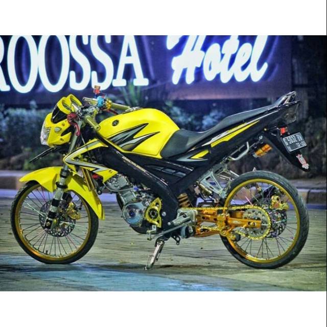 Detail Foto Motor Vixion Old Nomer 28