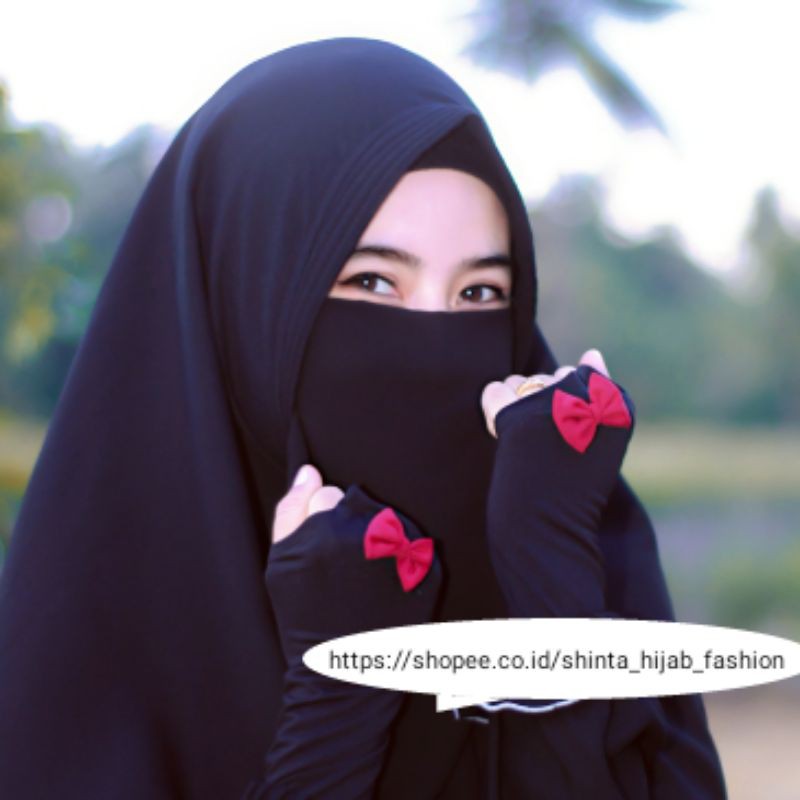 Detail Foto Muslimah Dari Samping Nomer 48