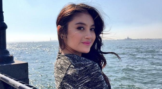 Detail Foto Nabila Jkt 48 Terbaru Nomer 55