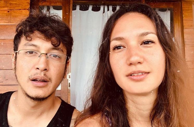 Detail Foto Nadine Chandrawinata Dan Dimas Anggara Nomer 33