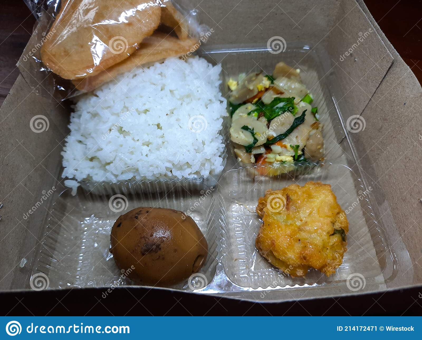 Detail Foto Nasi Kotak Dan Snack Nomer 9