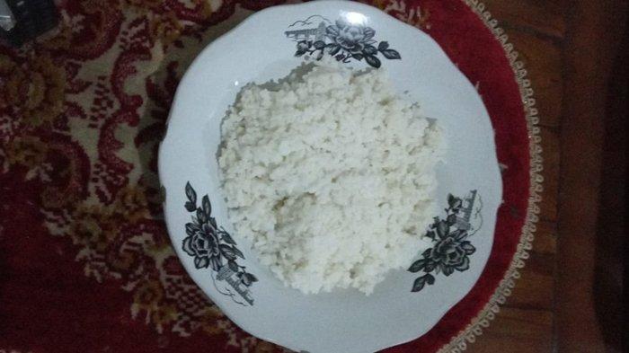 Detail Foto Nasi Putih Di Piring Nomer 15