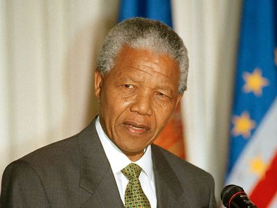 Detail Foto Nelson Mandela Nomer 4