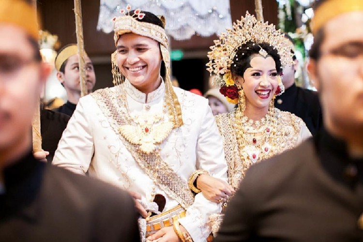 Detail Foto Nikah Adat Bugis Nomer 14