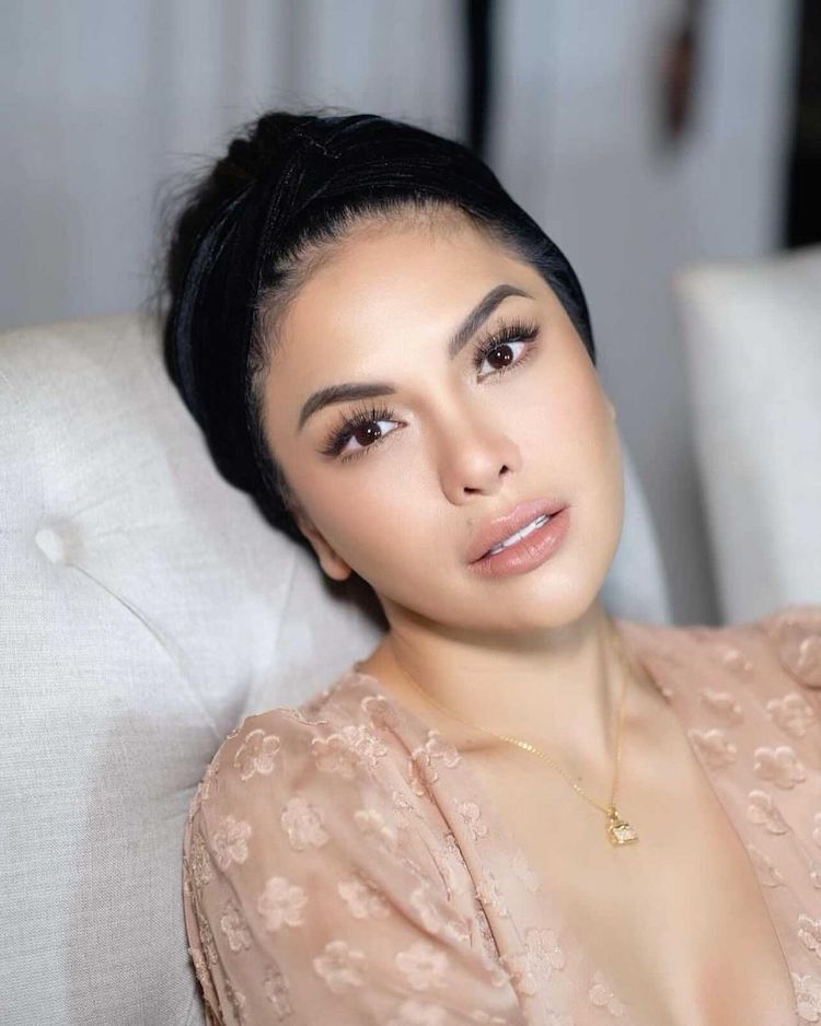 Detail Foto Nikita Mirzani Terbaru Nomer 26