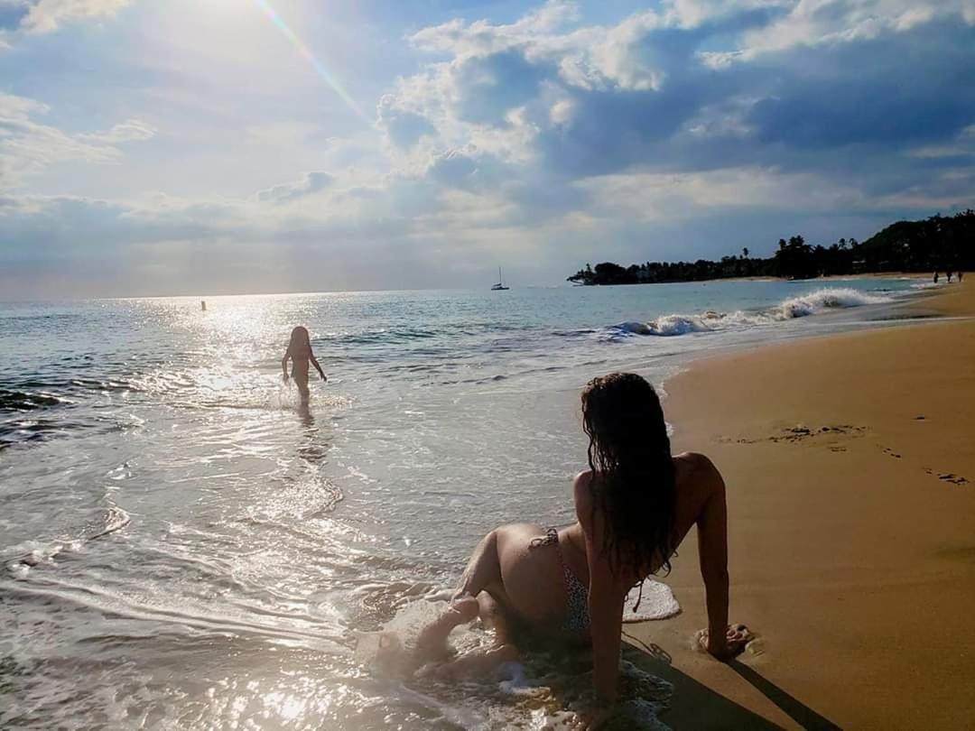 Detail Foto Nudis Turis Di Pantai Malaysia Nomer 9