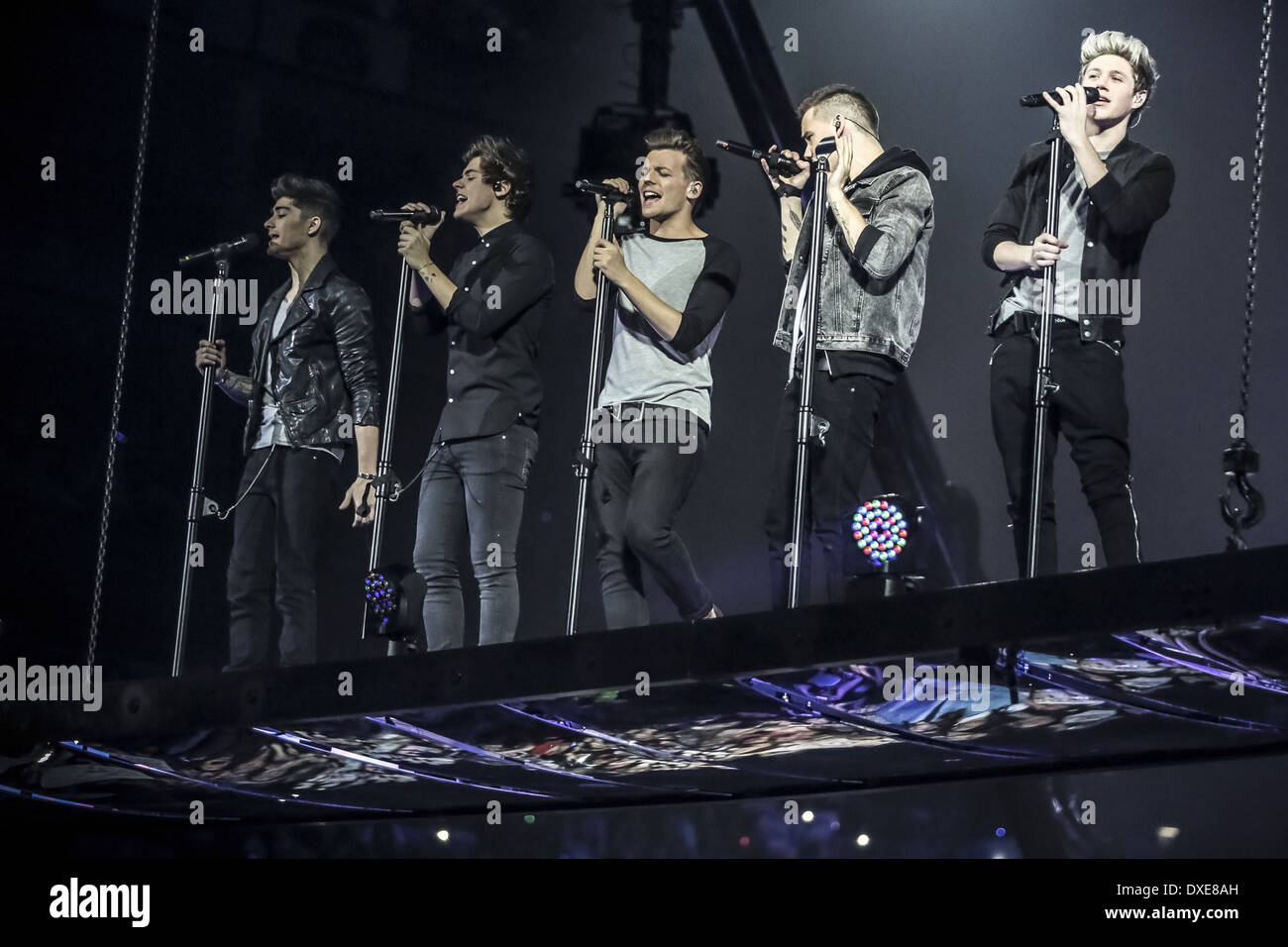 Detail Foto One Direction This Is Us Nomer 39