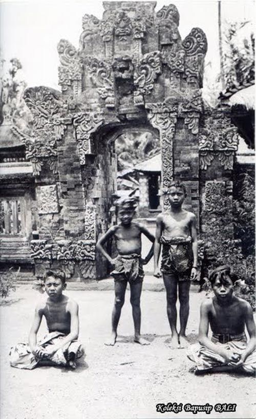 Foto Orang Bali Jaman Dulu - KibrisPDR