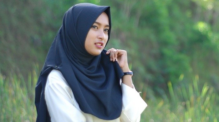 Detail Foto Orang Berjilbab Nomer 14