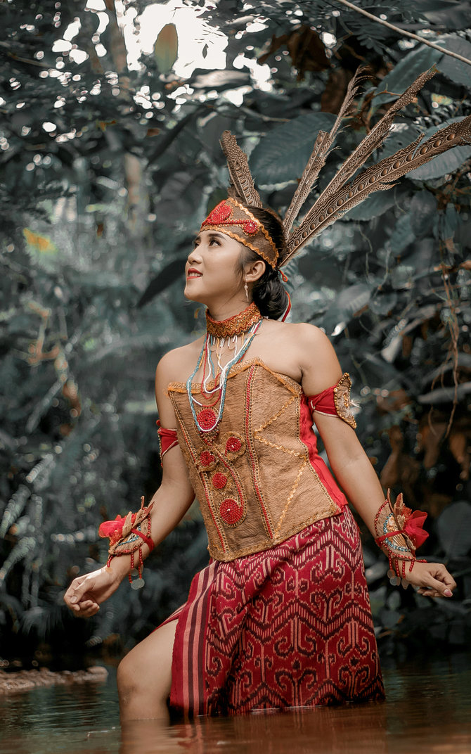 Detail Foto Orang Dayak Cantik Nomer 26