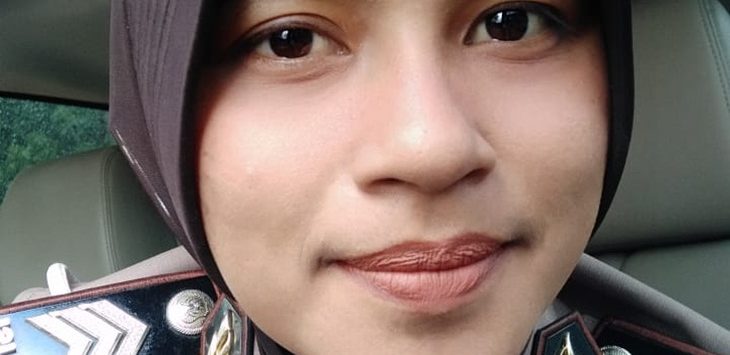 Detail Foto Orang Gila Cantik Nomer 56