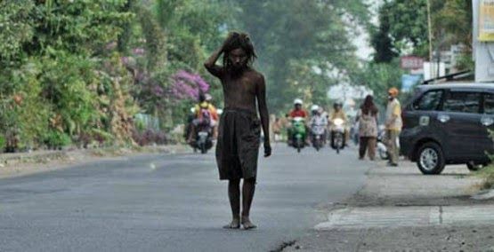 Foto Orang Gila Galau - KibrisPDR