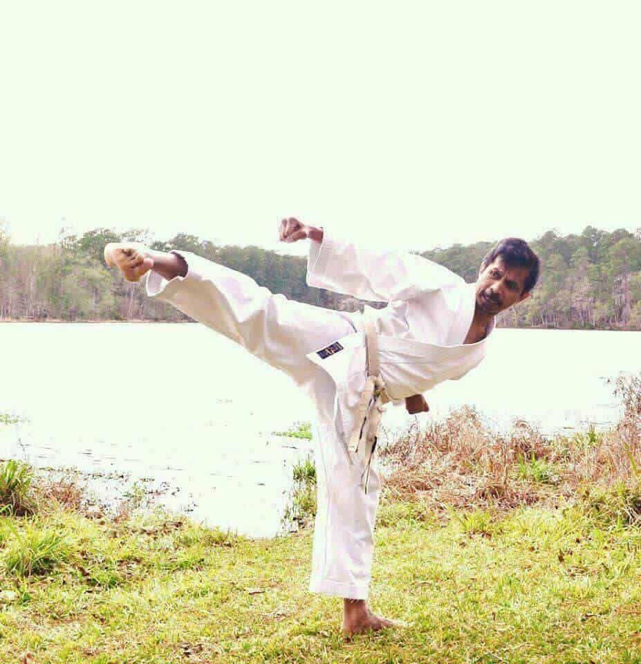 Detail Foto Orang Karate Nomer 2