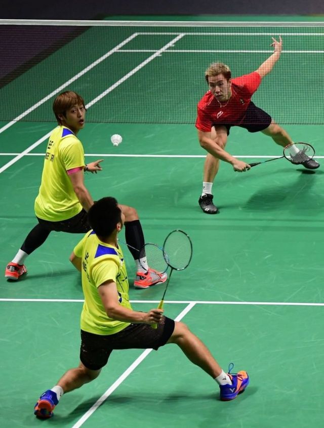 Detail Foto Orang Main Badminton Nomer 23