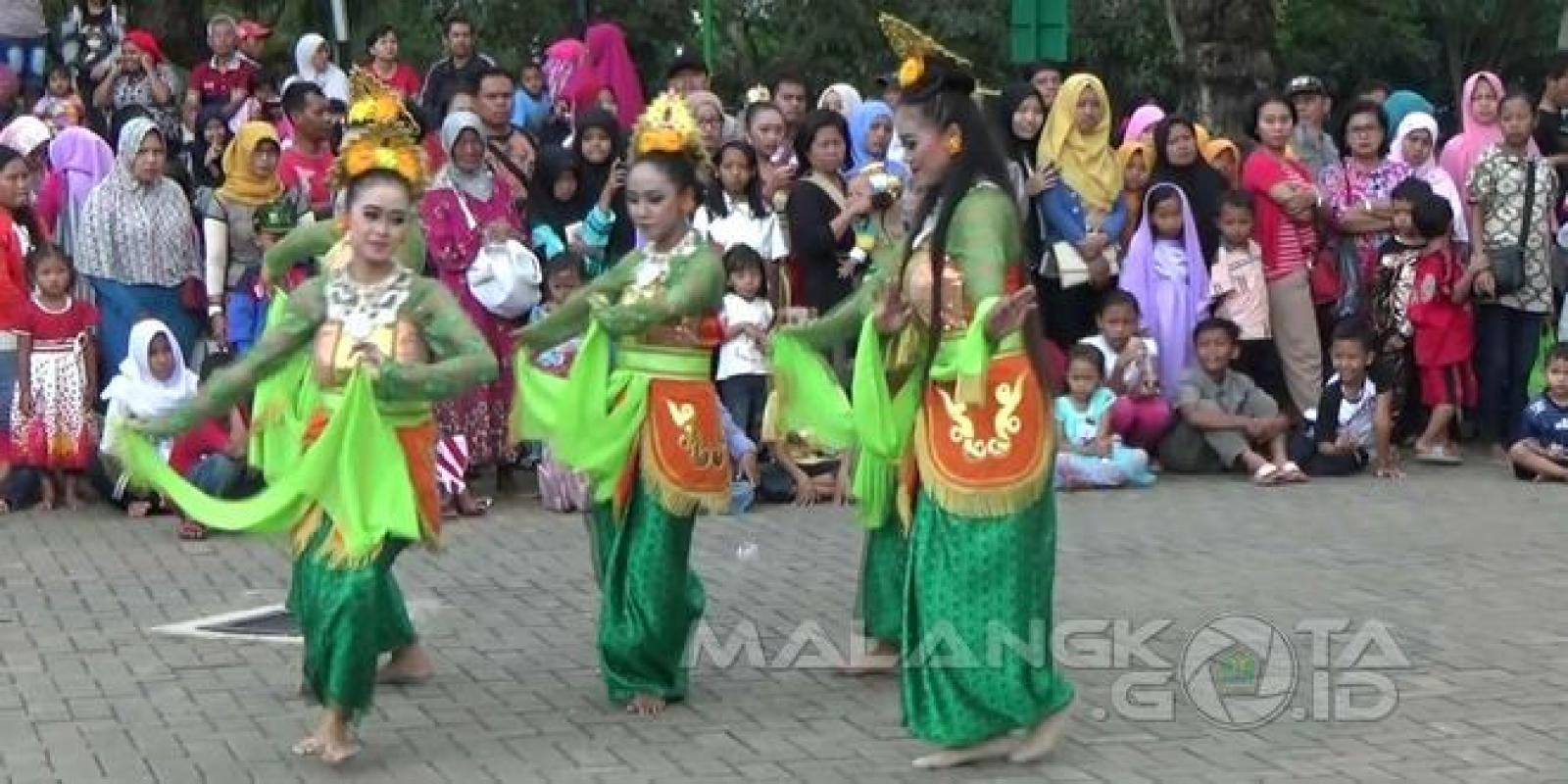 Detail Foto Orang Menari Nomer 19