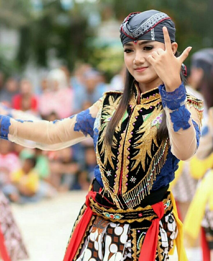 Detail Foto Orang Menari Nomer 9