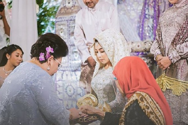 Detail Foto Orang Nikah Nomer 46