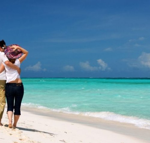 Detail Foto Orang Pacaran Di Pantai Nomer 31