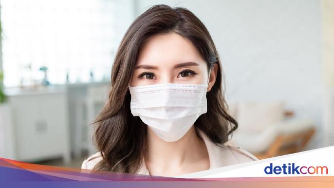 Detail Foto Orang Pakai Masker Nomer 21