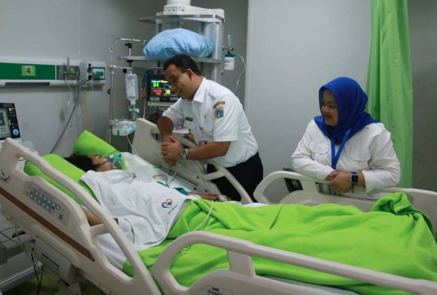 Detail Foto Orang Sakit Di Ruang Icu Nomer 29