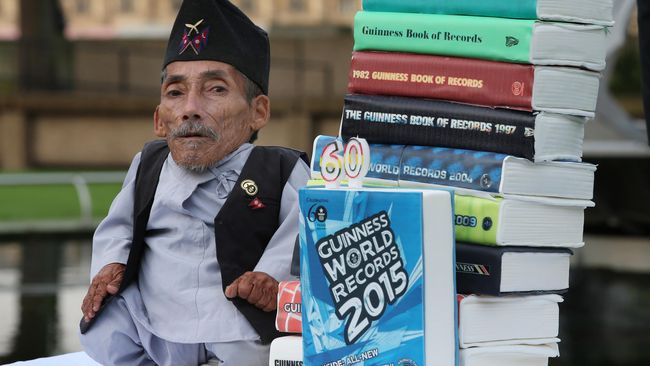 Detail Foto Orang Terpendek Di Dunia Nomer 8