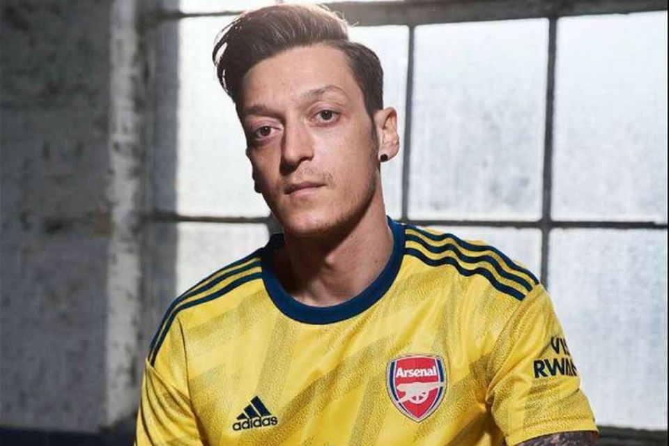 Detail Foto Ozil Terbaru Nomer 47