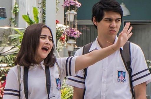 Detail Foto Pacar Prilly Latuconsina Nomer 14