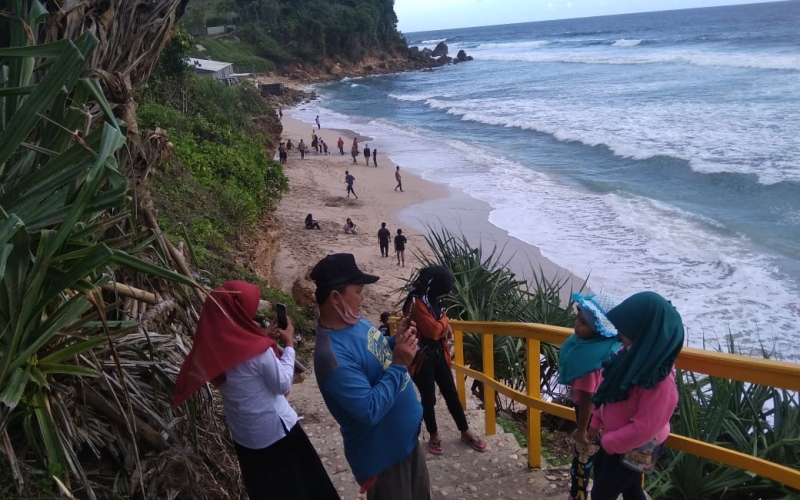 Detail Foto Pacaran Di Pantai Nomer 20