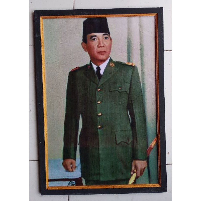 Detail Foto Pahlawan Ir Soekarno Nomer 41