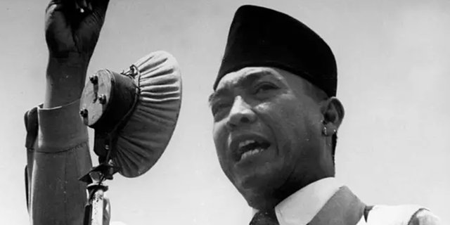 Detail Foto Pahlawan Soekarno Nomer 30