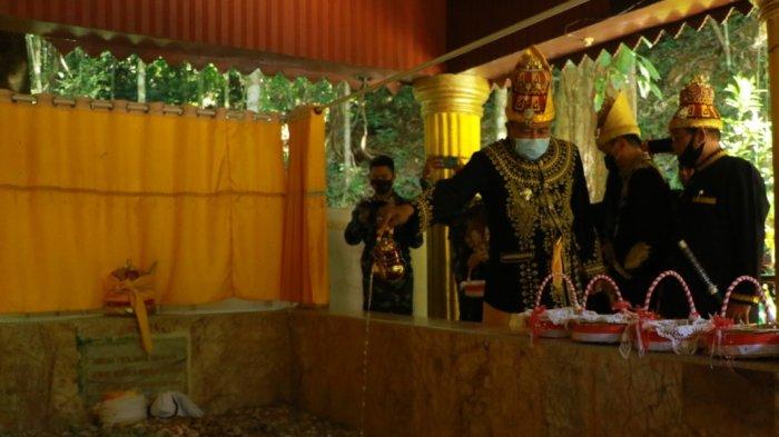 Detail Foto Pahlawan Teuku Umar Nomer 42