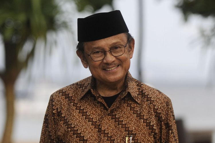 Detail Foto Pak Habibie Nomer 20