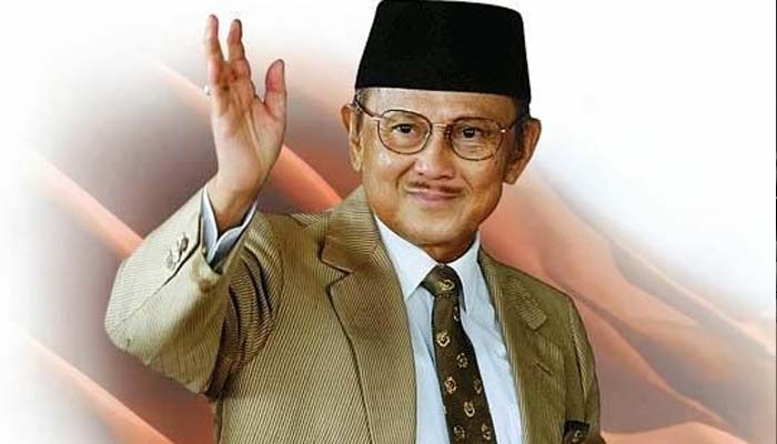 Detail Foto Pak Habibie Nomer 7