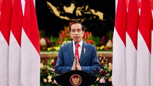 Detail Foto Pak Presiden Jokowi Nomer 26