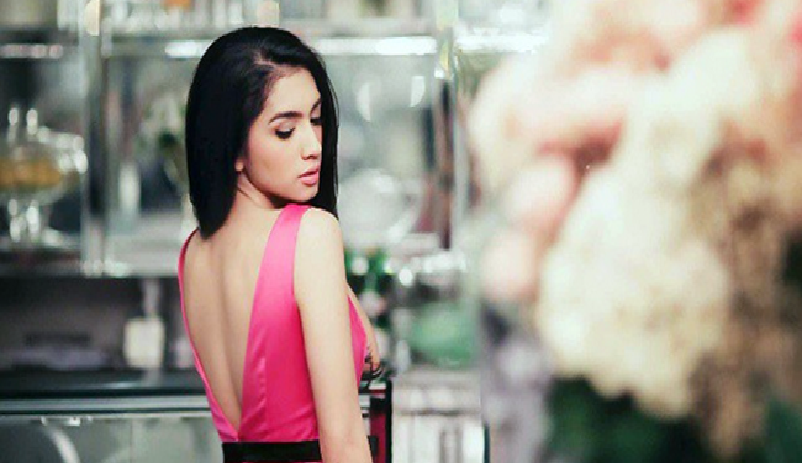 Detail Foto Paling Hot Artis Indonesia Nomer 40