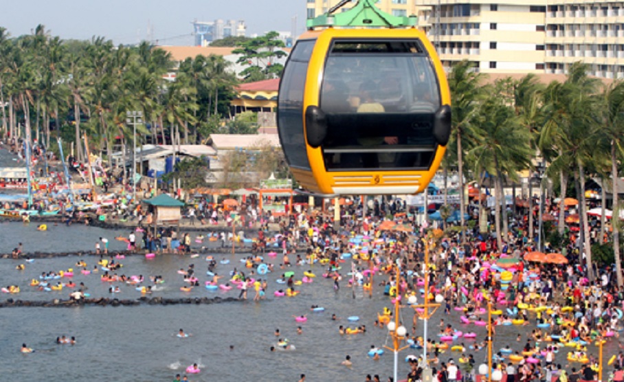 Detail Foto Pantai Ancol Nomer 45