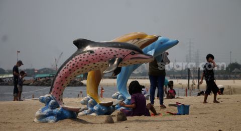 Detail Foto Pantai Ancol Nomer 55