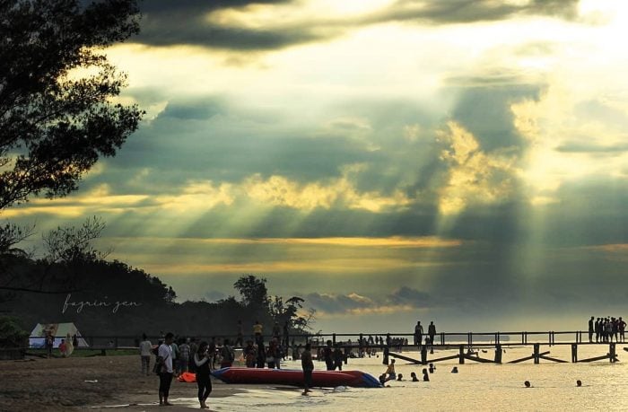 Detail Foto Pantai Angsana Nomer 48